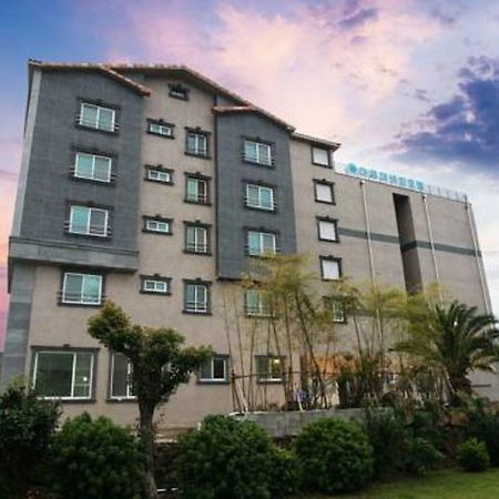Seongsan Aqua Beach Hotel Согвипхо Экстерьер фото