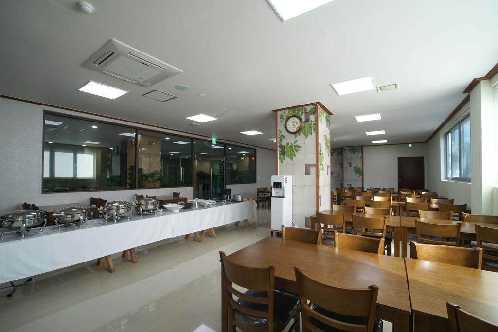 Seongsan Aqua Beach Hotel Согвипхо Экстерьер фото