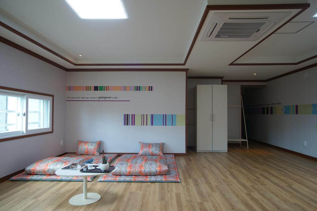 Seongsan Aqua Beach Hotel Согвипхо Экстерьер фото